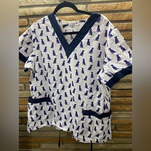 Xl scrub top nurse / psw / vet tech